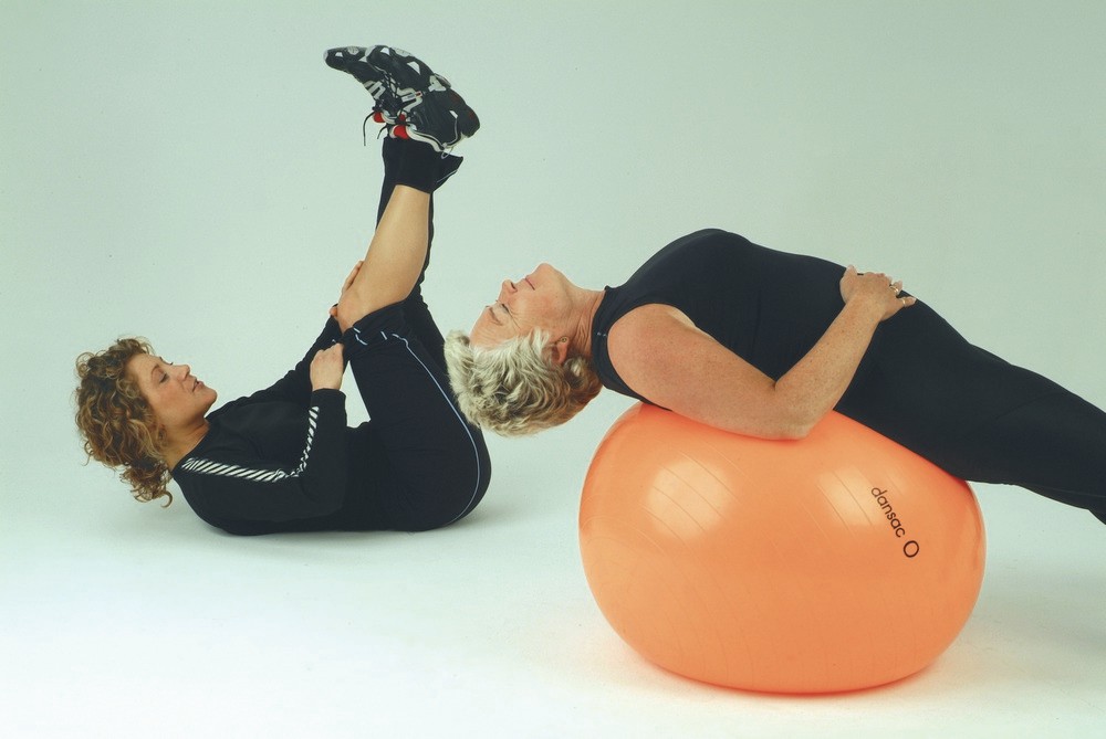 Pomocou pravidelného cvičenia dosiahnite, aby sa pre vás fyzická aktivita stala zvykom