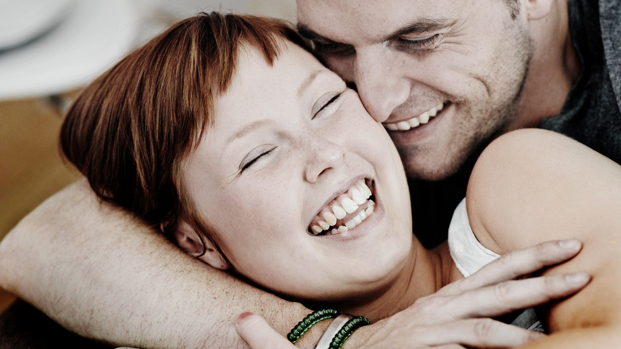 Objímajúci sa pár